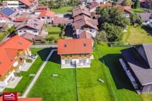 Wohnen mit Blick auf Herzogstand. Energieeffiziente, Naturnahe Doppelhaushälfte mit großem Garten – Garmisch-Partenkirchen (Kreis) – Vorschaubild 5