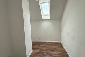 Große Maisonette-Wohnung mit 3 Balkonen! – Rathausstraße 18, 47166 Alt-Hamborn, Duisburg – Vorschaubild 14