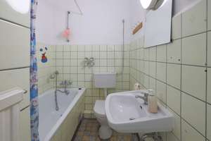 2 Zimmer mit Küche Wohnung in Kistner str. 26 Bremerhaven – Die vollständige Adresse der Immobilie erhältst du vom Anbieter., 27576 Lehe, Bremerhaven – Vorschaubild 4