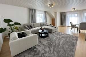 Helle 2-Zimmer Dachgeschosswohnung in Augsburg-Kriegshaber