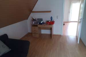 Attraktives Haus/ Wohnung mit vier Zimmern und Einbauküche in Klingenberg am Main – Trennfurterstraße 131, 63911 Klingenberg am Main – Vorschaubild 10