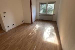 Platz zum Entfalten: 3-Zimmer-Wohnung in der Heilbronner Kernstadt – Friedhofstraße 54/7, 74072 Heilbronn, Heilbronn – Vorschaubild 2