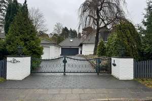 Modernisiertes Haus mit 4 Zimmern und Garten /  Möbliert möglich 3300 Euro