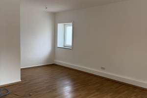 Frisch renovierte 3-Zimmer-Wohnung mit neuem Bad und neuer Einbauküche – zentral & WG-geeignet – Die vollständige Adresse der Immobilie erhältst du vom Anbieter., 64283 Mitte, Darmstadt – Vorschaubild 2