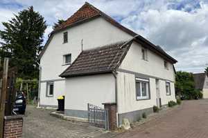 EFH mit Garage für Großfamilie oder als Kapitalanlage in guter Lage. – Am Hang 4, 30880 Hannover (Kreis) – Vorschaubild 2