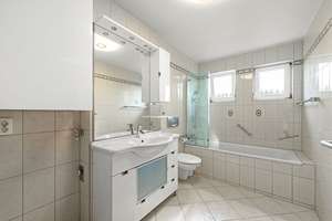 Charmante 2-Zimmer-Terrassenwohnung mit eigenem Garten in gefragter Ravensburger Weststadt – Die vollständige Adresse der Immobilie erhältst du vom Anbieter., 88213 Ravensburg – Vorschaubild 16