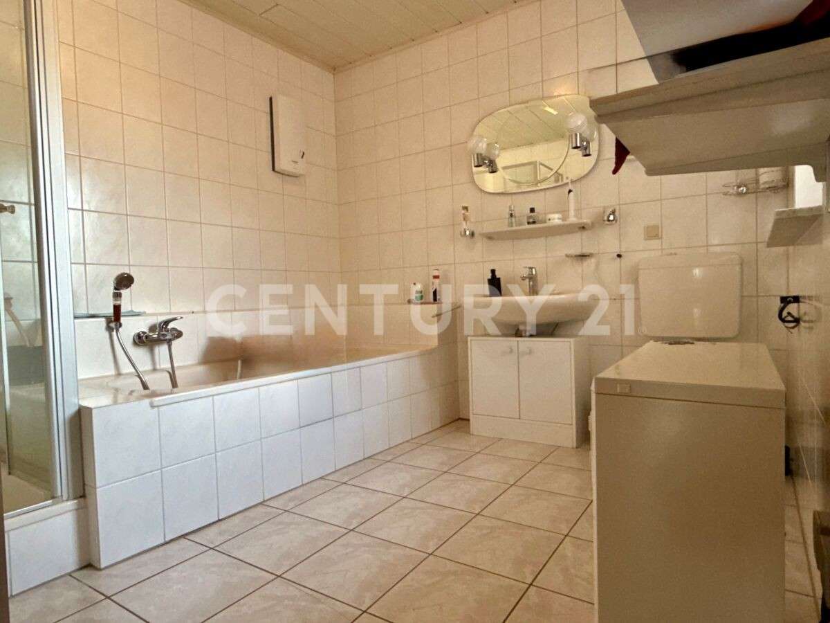 Immobilie in Naunheim - Geschmackvolles Einfamilienhaus mit viel Platz - Bild 9