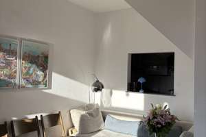Traumhafte 90 m²-Wohnung mit Balkon, EBK und Skyline-Blick  – 5 min zum Grüneburgpark – 60323 Westend-Süd, Frankfurt am Main – Vorschaubild 2
