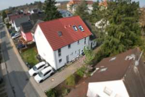 Bezugsfrei ab Mai: "A+" Familienhaus mit PV & Wärmepumpe – Haustraum zum realen Preis – Die vollständige Adresse der Immobilie erhältst du vom Anbieter., 64295 Darmstadt-West, Darmstadt – Vorschaubild 12