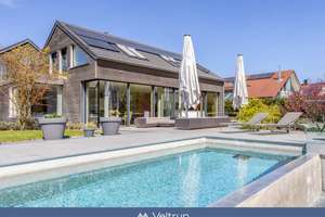 HIGH-END EINFAMILIENHAUS MIT INFINITYPOOL, WEITBLICK UND GUTER ANBINDUNG – Die vollständige Adresse der Immobilie erhältst du vom Anbieter., 86926 Greifenberg – Vorschaubild 1