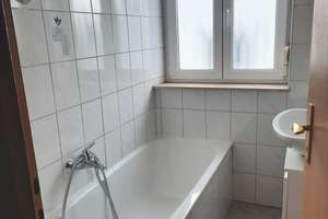*Reserv.* MFH mit 3 Whg plus Ausbaupotential, mit Garten, zentrale Wohnlage! – Die vollständige Adresse der Immobilie erhältst du vom Anbieter., 71638 Ost, Ludwigsburg – Vorschaubild 24
