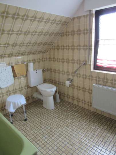 Badezimmer 1, OG Badezimmer 1, OG
