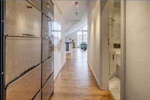 Möbliert: Top möblierte 2-Zimmer-Dachgeschosswohnung – Die vollständige Adresse der Immobilie erhältst du vom Anbieter., 81929 Englschalking, München – Vorschaubild 9
