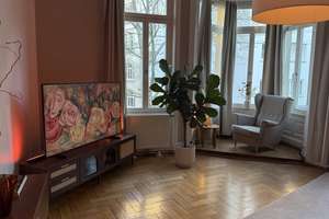 Teilmöblierte Altbauperle im Herzen von Stuttgart direkt am Österreichischen Platz  – Immenhofer Straße 4, 70180 Lehen, Stuttgart – Vorschaubild 3