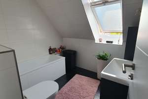 4-Zimmer-Maisonette mit Dachboden (82qm+Balkon+Dachboden) – Die vollständige Adresse der Immobilie erhältst du vom Anbieter., 86159 Universitätsviertel, Augsburg – Vorschaubild 3