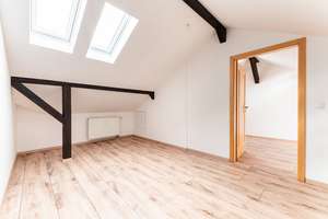 Moderne und bezugsfertige Dachgeschosswohnung mit Galerie in Dresden-Pieschen – Die vollständige Adresse der Immobilie erhältst du vom Anbieter., 1127 Pieschen-Süd, Dresden – Vorschaubild 12