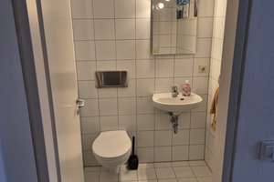Schön geschnittene 2-Zimmer-Wohnung mit Panoramablick in Mainz-Hechtsheim! – Die vollständige Adresse der Immobilie erhältst du vom Anbieter., 55129 Hechtsheim, Mainz – Vorschaubild 13