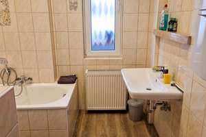 3, 5 Zimmer - Balkon - Gartenmitbenutzung – Die vollständige Adresse der Immobilie erhältst du vom Anbieter., 44892 Langendreer, Bochum – Vorschaubild 4