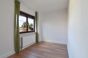 Endlich viel Platz für die ganze Familie!  Ihr Zuhause im grünen Lichtenrade - ruhig und sicher – Die vollständige Adresse der Immobilie erhältst du vom Anbieter., 12305 Lichtenrade, Berlin – Vorschaubild 7