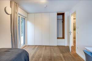 Möbliert: Haus‑in‑Haus‑Wohnung in exklusiver Lage am Isarhochufer  – Die vollständige Adresse der Immobilie erhältst du vom Anbieter., 81545 Harlaching, München – Vorschaubild 6