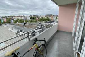 Gut geschnittene 1-Zimmer-Wohnung mit EBK in Köln Ehrenfeld - Möbelübernahme 3.500€ verpflichtend – Köln – Vorschaubild 1