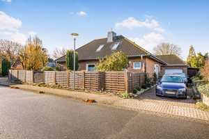 Gepflegtes Einfamilienhaus in beliebter Wohnlage – Rendsburg-Eckernförde (Kreis) – Vorschaubild 2
