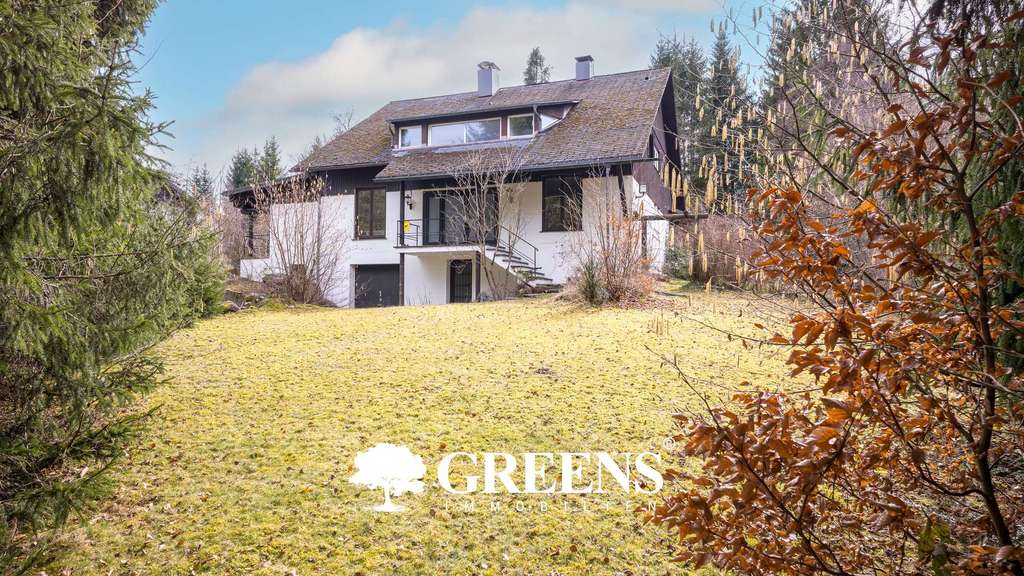 Immobilie in Hinterzarten - Parkgrundstück mit Bestandshaus & Neubaupotenzial - Bild 0