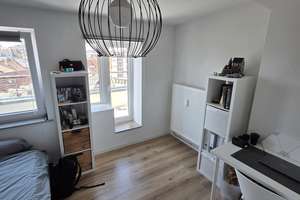 Helle 3-Zimmer-Wohnung in Braunschweiger Innenstadt (WG-geeignet!) – Stobenstraße 13, 38100 Innenstadt, Braunschweig – Vorschaubild 8