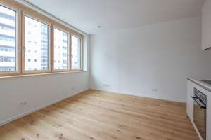 NEUBAU im Westend - Gemütliche 2 Zimmer Wohnung mit Balkon, Einbauküche und Duschbad – Gotha-Allee 26A, 14052 Westend, Berlin – Vorschaubild 3