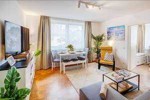 Möbliert: Neu - Wohnen in Toplage, modern und gemütlich – Die vollständige Adresse der Immobilie erhältst du vom Anbieter., 80538 Lehel, München – Vorschaubild 1
