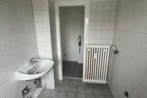 Frisch renovierte 2-Zimmer-Dachgeschosswohnung – ideal für Pendler in Salzgitter-Thiede – Pappeldamm 99, 38239 Thiede, Salzgitter – Vorschaubild 7