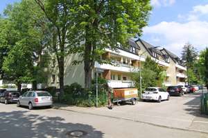 SEHR RUHIGE, GUT VERMIETETE - renovierte 2-Zimmer-Wohnung in Waldtrudering – Die vollständige Adresse der Immobilie erhältst du vom Anbieter., 81827 Waldtrudering, München – Vorschaubild 1