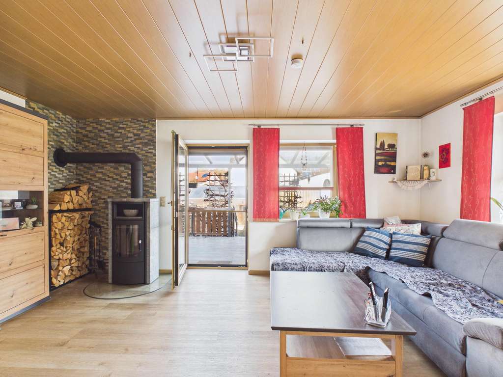 Immobilie in Kallmünz - Charmante Doppelhaushälfte mit 5 Zimmern in Kallmünz - Bild 2