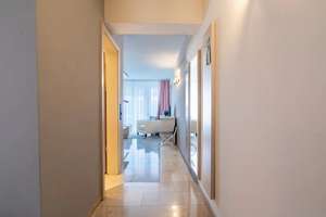 1. Möbliertes Apartment - Zentral und luxuriös Gemütliches – Charlottenstraße 60, 40210 Stadtmitte, Düsseldorf – Vorschaubild 4