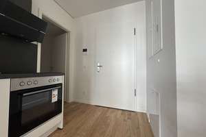 Schöne Wohnung: günstig geschnittene 1-Zimmer-Wohnung mit Einbauküche im Erstbezug – Johann-Eck-Straße 4, 4315 Neustadt-Neuschönefeld, Leipzig – Vorschaubild 3