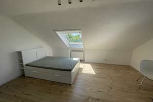 Helles renoviertes Zimmer in ruhiger 2er-WG mit Mitbewohner (m) in KA-Wolfrasweier! – Die vollständige Adresse der Immobilie erhältst du vom Anbieter., 76228 Wolfartsweier, Karlsruhe – Vorschaubild 2
