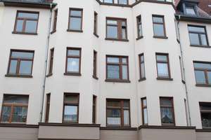 List helle 1- Zimmer Altbauwohnung ideal für Student oder Berufspendler