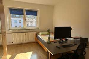3-Raum-Maisonette-Wohnung mit gehobener Innenausstattung in Gelsenkirchen – Ringstraße 86, 45879 Gelsenkirchen – Vorschaubild 2