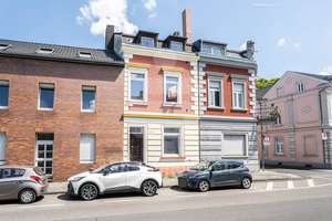 Charmantes Zweifamilienhaus in Bonn Oberkassel!