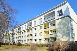 Hauptstadtmakler-Bezugsfreie Wohnung in guter Lage