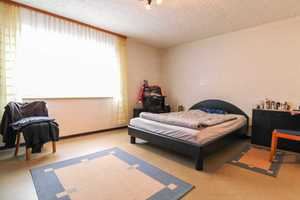 Greifen Sie zu! Einfamilienhaus mit viel Potenzial in naturnaher und ruhiger Lage – Marburg-Biedenkopf (Kreis) – Vorschaubild 4