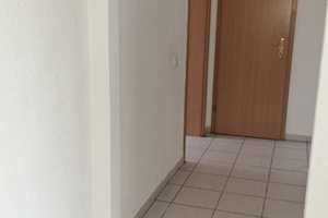 Lichtdurchflutete 3-Zimmer-Wohnung mit Balkon & Spielplatz – familienfreundlich & zentral – Neumühler Straße 41, 47138 Duisburg – Vorschaubild 8