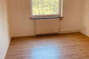 Ideal für kleine Familien - 3-Zimmer Wohnung ab sofort! – Schillerstr. 99, 27570 Geestemünde, Bremerhaven – Vorschaubild 3