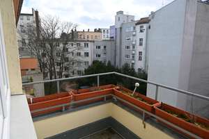 Hochwertig renovierte 2-Zimmer-Wohnung mit Blick auf den Költzepark – Kirchhofstr. 5b, 13585 Spandau (Ortsteil), Berlin – Vorschaubild 6