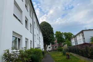 4-Zimmer-Wohnung mit Sonnenbalkon und Stellplatz – Von-Diergardt-Str. X, 51375 Schlebusch, Leverkusen – Vorschaubild 3