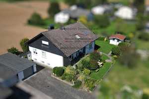 6 ZKBB# Kaminofen# kpl.Rolläden# Terrasse# Garten Feldrandlage# Garage Sektionstor# Weilburg-Kubach – Limburg-Weilburg (Kreis) – Vorschaubild 1