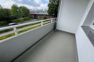Helle Renovirte 2 ZI.-Whng. mit Balkon, Bad mit Fenster - Duisburg Rheinhausen – Richard-Wagner-Straße 1, 47226 Rheinhausen-Mitte, Duisburg – Vorschaubild 6