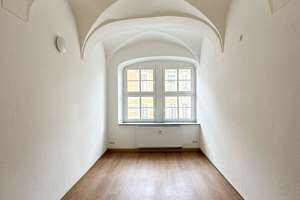 Moderne 2-Raum-Wohnung in Top-Lage von Schneeberg – Zobelplatz 4, 8289 Schneeberg – Vorschaubild 4