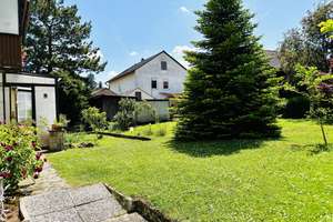 Sie wünschen sich viel Platz? Gepflegtes 2 Fam.-Haus mit Garage und Garten im ruhigen, sonnigen Gr� – Die vollständige Adresse der Immobilie erhältst du vom Anbieter., 97486 Königsberg in Bayern – Vorschaubild 7