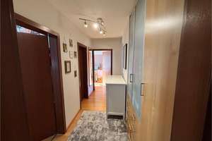 Neuwertige 4,5-Zimmer-Wohnung mit Balkon und EBK in Stuttgart – Schildfarnweg XX, 70619 Lederberg, Stuttgart – Vorschaubild 8